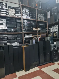 Lots of Quality Centre Speakers, on SALE. Kef,Jamo,Tannoy, Mission, Quatz, etc