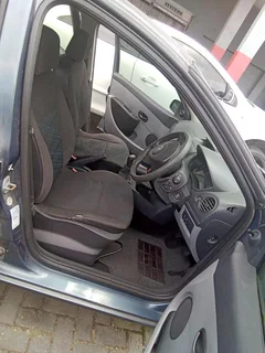 RENAULT CLIO 3 diesel 1.5  2007 Braking up for spares