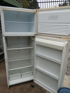 BIG FRIDGE.R2200 FREE DELIVERY IN PMB