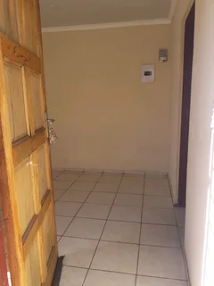 Double room for rent in Protea Glen ext 28
