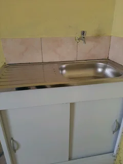 Double room for rent in Protea Glen ext 28