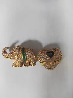 Assorted 18ct Gold &amp; Diamond Rings &amp; Pieces