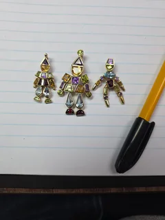 Assorted 14ct gold rings &amp; pieces