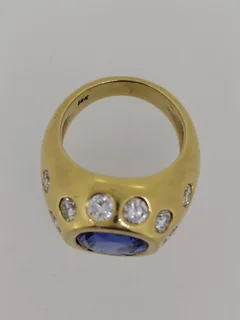 7.27ct Sapphire Cushion Cut Gold Ring