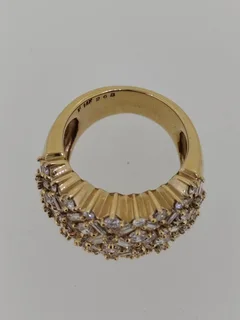2.70ct Natural Diamond Baguette 14ct gold ring