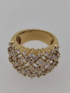 2.70ct Natural Diamond Baguette 14ct gold ring