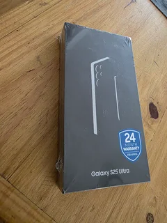Samsung S25 Ultra BARAND new sealed   (NO &#34;PROOF OF PAYMENT&#34; SCAMMERS)