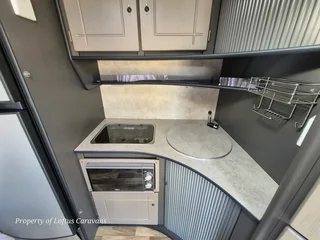 2016 Jurgens Classique GS Caravan