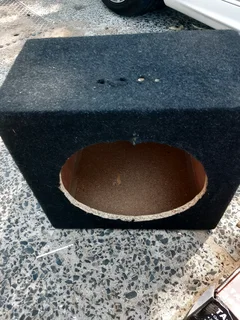 12' sub box