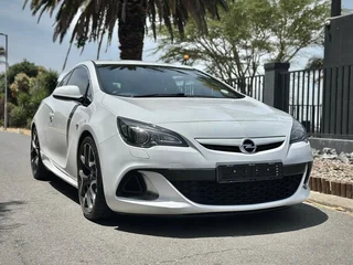 2016 Opel Astra Coupe OPC