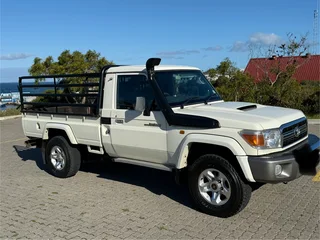 Land Cruiser