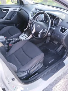Hyundai Elantra 1.8 GLS Executive Automatic