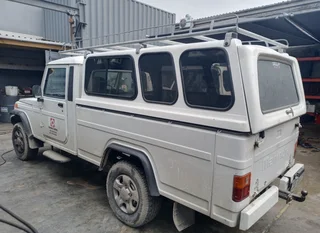Mahindra Bolero single cab Beekman canopy only