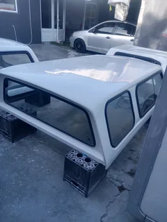 Nissan Np300 LWB Beekman slim line canopy