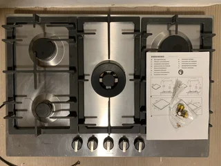 Bosch Series 6 75cm gas hob