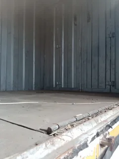 2000 Front &amp; 1999 Back UTB Link, Pantech Volume Body Link with Well Decks.