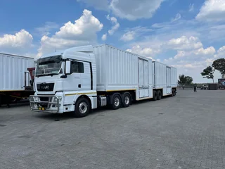 2007 Afrit Pantech Volume Body Link with Well Decks