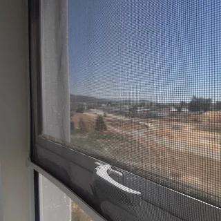 Bug Out - Magnetic Insect Screens AT Mega Paints Eastgate : Dumo 011 616 4129