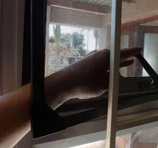 Bug Out - Magnetic Insect Screens AT Mega Paints Eastgate : Dumo 011 616 4129