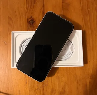 iPhone 16 (128 GB) – Excellent Condition