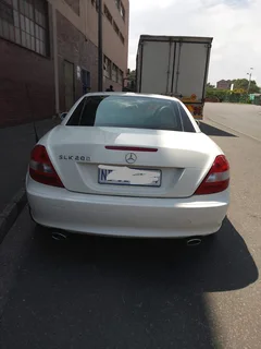 Mercedes-Benz SLK-Class Convertible W171