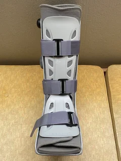 AirCast – Walking Boot (post surgery) - Large