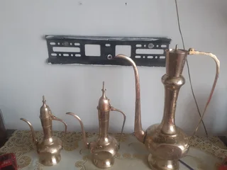 Brass ornaments set of 3