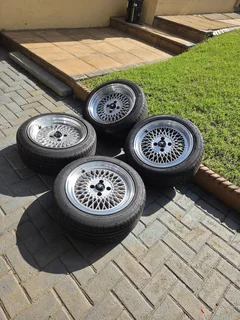 Set of 4 tyres and rims