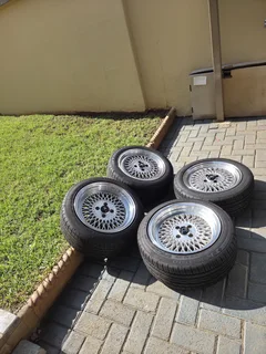 Set of 4 tyres and rims