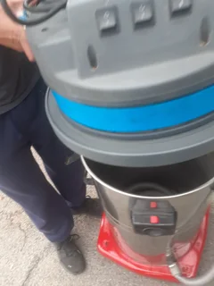 Industrial wet &amp; dry vacuum cleaner
