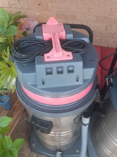 Vacuum cleaner  ( Industrial  )