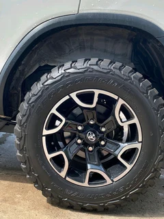 B4  Armoured Toyota Fortuner