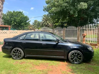 Beautiful Subaru legacy 2.0gt auto