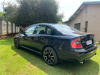 Beautiful Subaru legacy 2.0gt auto
