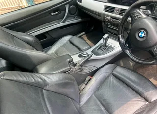 Beautiful bmw E92 325i m sport for sale