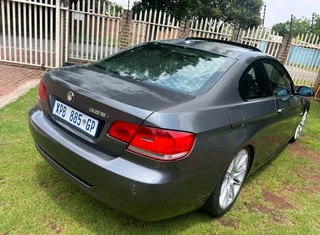 Beautiful bmw E92 325i m sport for sale