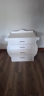 Sleigh cot and Compactum combo. Camping cot