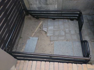 Nissan Np200 Cattle Bar