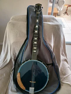 Banjo 4string classic make.
