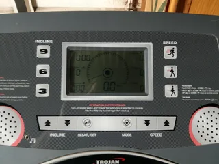 Cardio 470 Treadmill for sale R5000