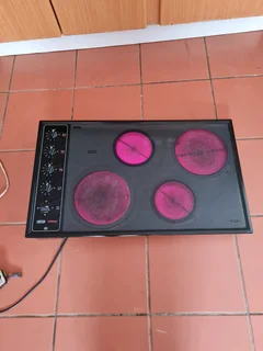 Defy Gemini 82cm By 50cm Glass Hob For Sale