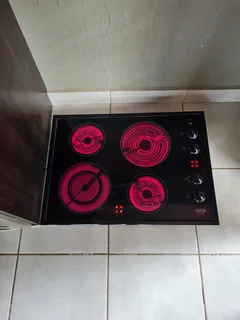 Defy Gemini 68cm Hob For Sale