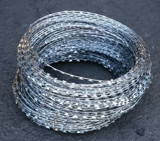 RAZOR WIRE INSTALLERS