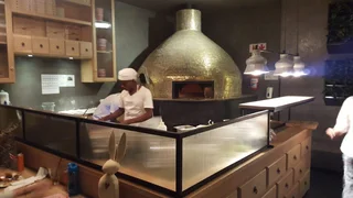 Restaurant Pizza Ovens