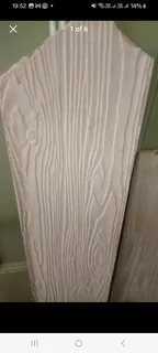 Nutech Woodgrain Planks 20 with some damaged ends Selling as one lot