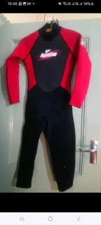 Wetsuit size small