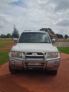 2005 Mitsubishi Pajero SUV 3.2 did Gls 5 door
