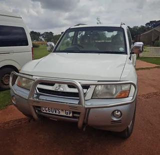 2005 Mitsubishi Pajero SUV 3.2 did Gls 5 door