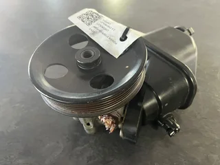 Chevrolet Capativa 2.4 LE9 - LE5 Power Steering Pump