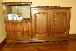 Dining Room Server